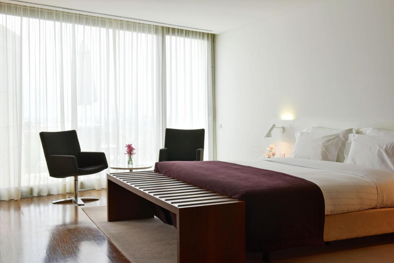 Pousada Palacio De Estoi - Small Luxury Hotels Of The World Екстер'єр фото A room at the hotel